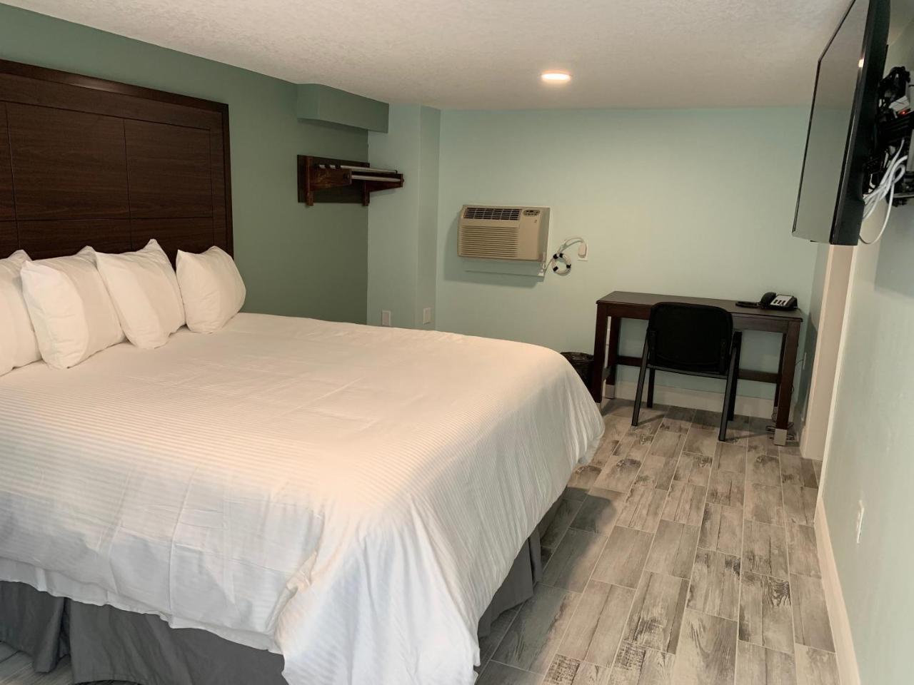 Atlantic Shores Motel デイトナ・ビーチ・ショアーズ エクステリア 写真